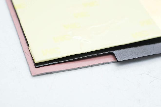 联想笔电用户真正的“拯救者”拯救者170W大功率氮化镓快充拆解(图2)