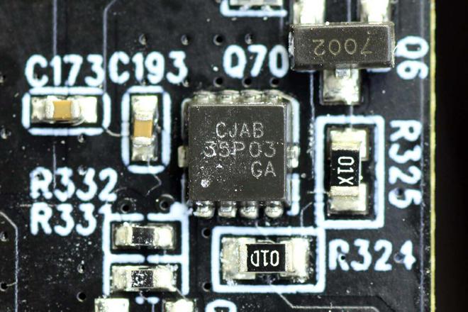 支持PD31140W双向快充斯莫格VB212迷你V口电池拆解(图8)