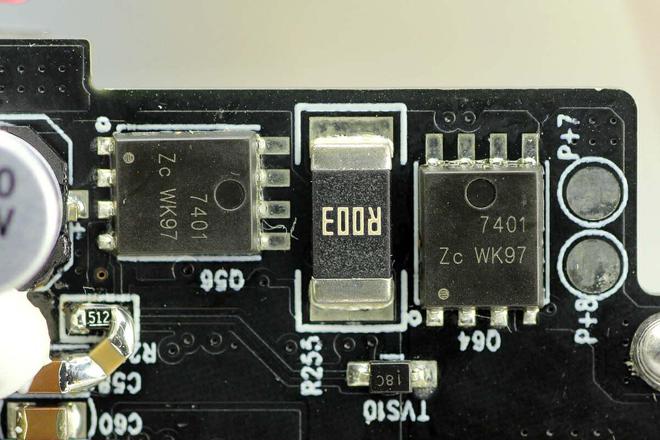 支持PD31140W双向快充斯莫格VB212迷你V口电池拆解(图19)