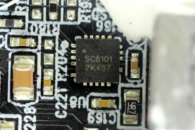 支持PD31140W双向快充斯莫格VB212迷你V口电池拆解(图24)