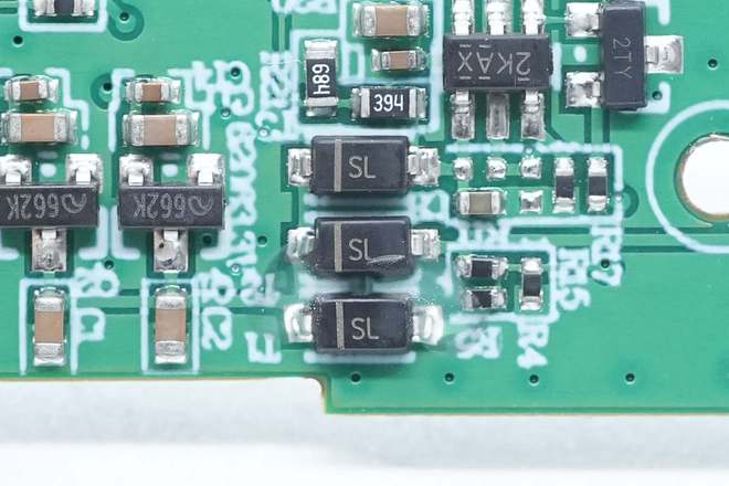 支持苹果macOS系统使用拆解一款国产多功能手势触控板(图2)