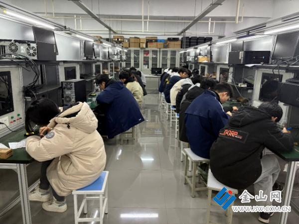点亮电工之光开启实训之旅