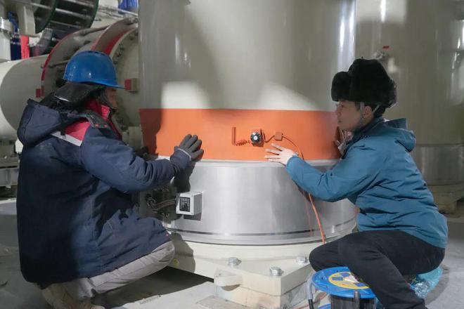 【新春走基层】巴里坤±800千伏换流站进入电气设备安装调试高峰期(图4)