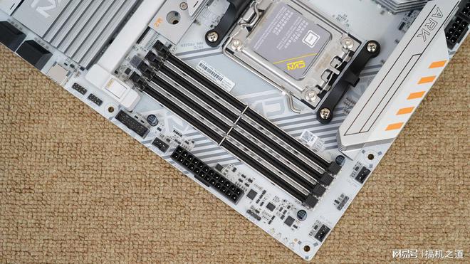全电竞配置助力9950X3D飞七彩虹CVNX870方舟体验分享(图7)