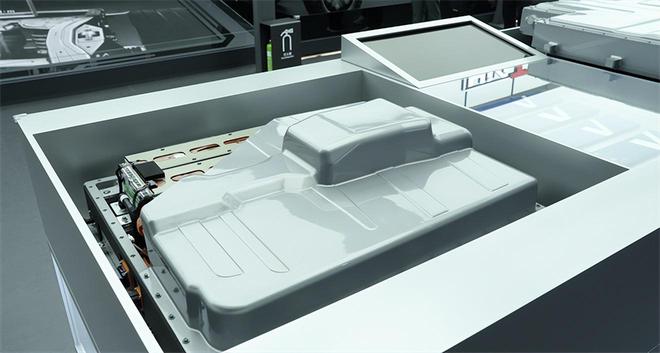 2025上海车展电池赛道“炸场”(图4)