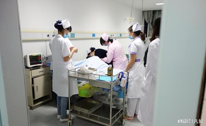 27岁女孩被蛇咬身亡后续：生活照曝光家属透露更多细节通(图4)