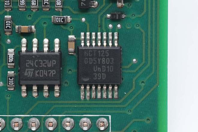 PFC+正激架构设计艾默生1725W开关电源模块拆解(图12)