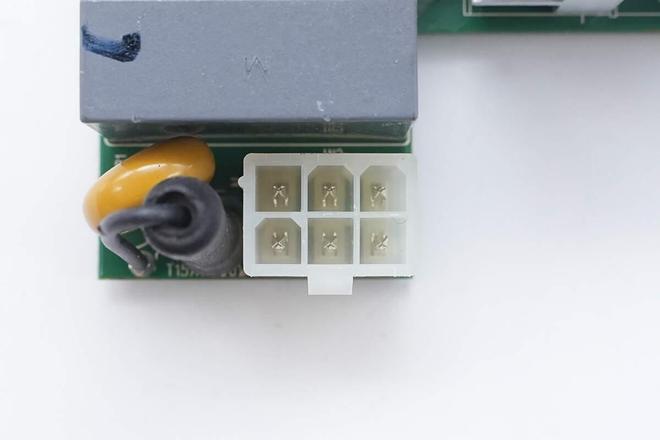 PFC+移相全桥架构设计超微720W服务器冗余电源拆解(图3)