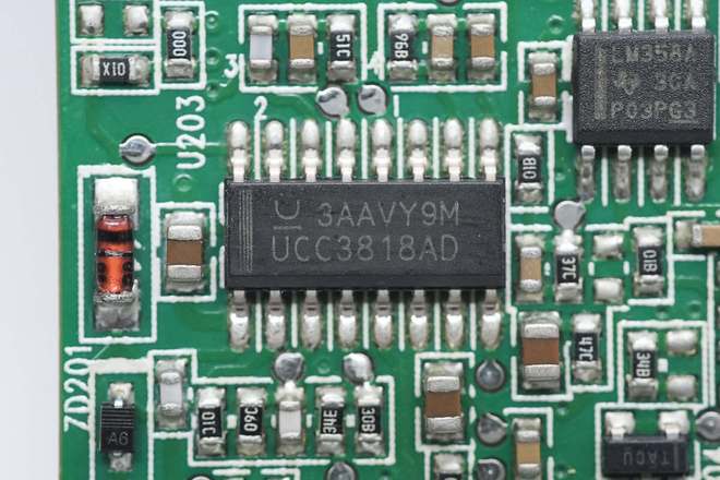 PFC+移相全桥架构设计超微720W服务器冗余电源拆解(图11)