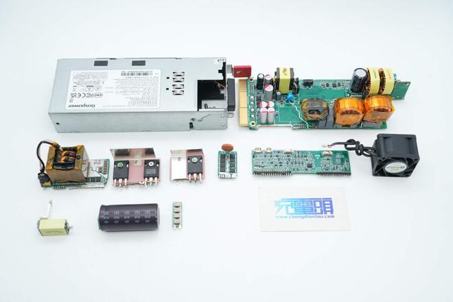 设计主动散热风扇高斯宝电气1300W直流服务器电源拆解(图12)