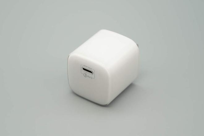 PD32充电器开始大量出货睿元实业60W氮化镓快充拆解(图2)