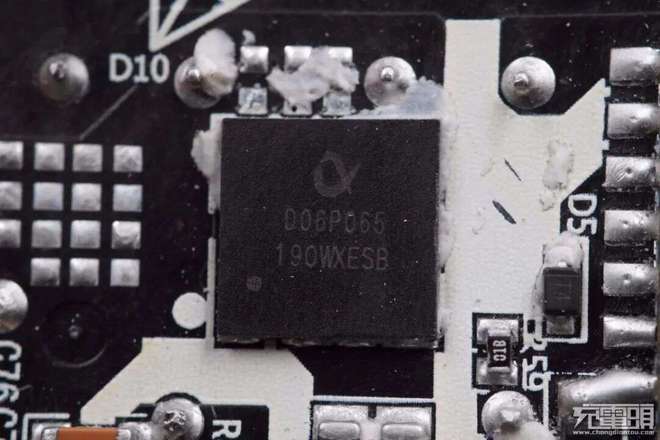 手机PD快充到笔电适配器多家知名品牌碳化硅二极管拆解案例解析(图2)