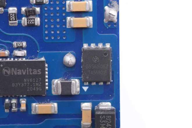 手机PD快充到笔电适配器多家知名品牌碳化硅二极管拆解案例解析(图9)