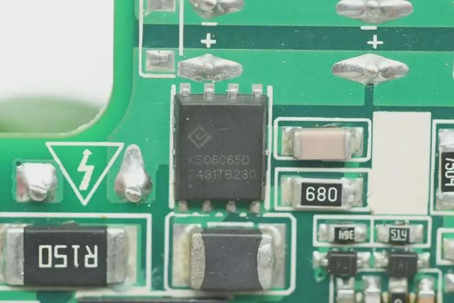 手机PD快充到笔电适配器多家知名品牌碳化硅二极管拆解案例解析(图14)