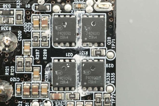 配302寸智能巨屏正浩RAPIDPro320W氮化镓桌面超充站拆解(图16)