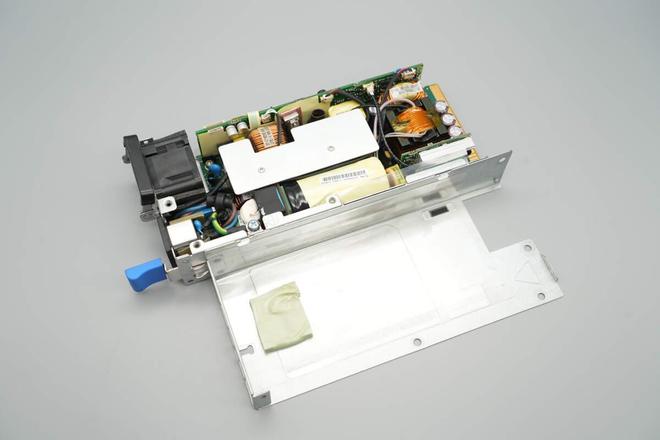 PFC+移相全桥架构设计光宝1600W白金牌碳化硅服务器电源拆解(图2)