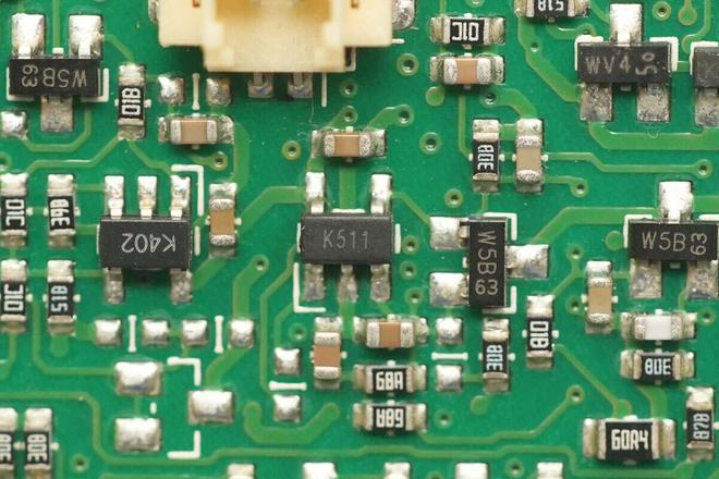 PFC+移相全桥架构设计光宝1600W白金牌碳化硅服务器电源拆解(图19)