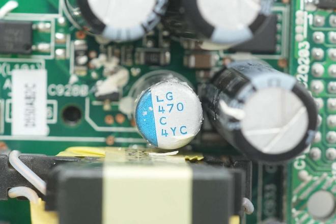 PFC+LLC+同步整流架构设计台达550W碳化硅服务器电源拆解(图8)