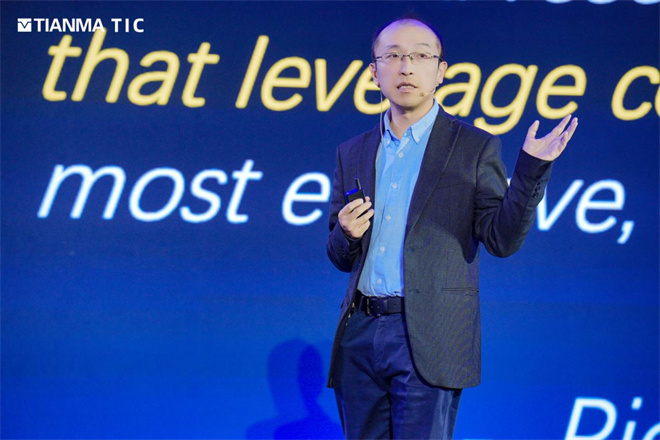 创见新境丨2025天马全球创新大会隆重启幕引领显示产业多维跃迁(图5)