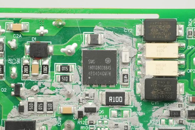 瑞萨推出碳化硅快充参考设计极致性价比支持140W大功率！(图4)