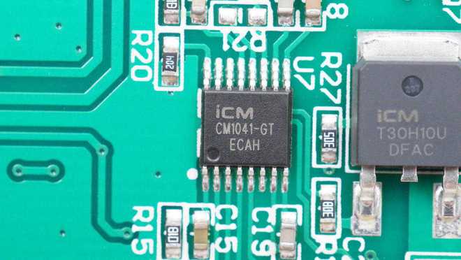 应对突发情况还能照明充电迈瑟伦多功能应急启动电源拆解(图2)