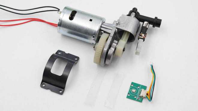 应对突发情况还能照明充电迈瑟伦多功能应急启动电源拆解(图6)