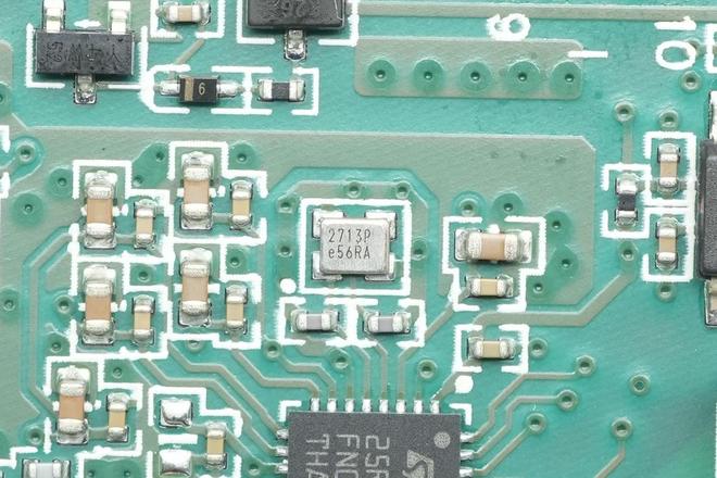 智己汽车前装50W无线充电模块做得如何？拆解给车主们看看(图6)