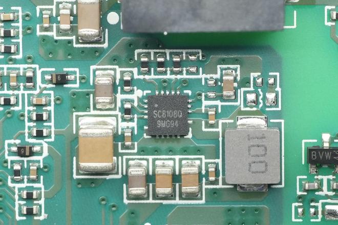 智己汽车前装50W无线充电模块做得如何？拆解给车主们看看(图9)