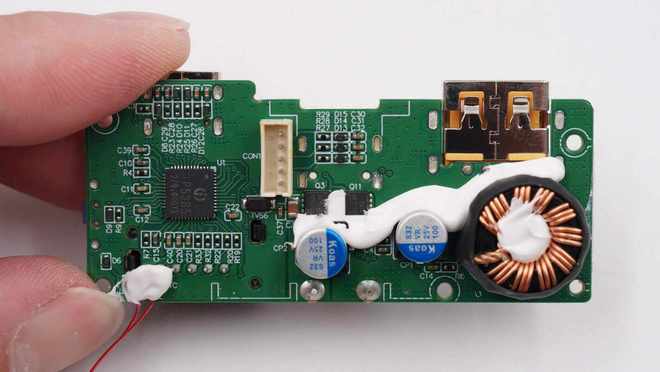 拆解报告：realme线W自带线移动电源(图19)