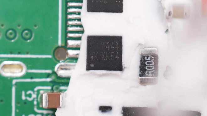 拆解报告：realme线W自带线移动电源(图26)