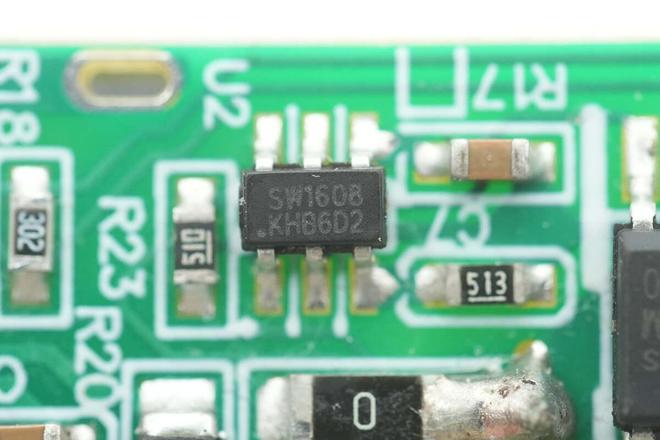 国内知名快充芯片大厂推出一款全新44 WUFCS单A口快充方案！(图7)