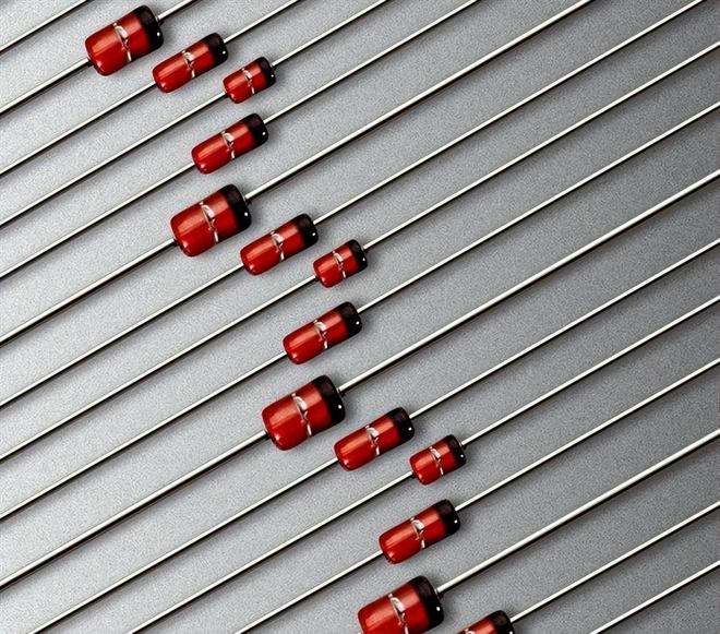 二极管：电子电路中的常见元器件(图1)