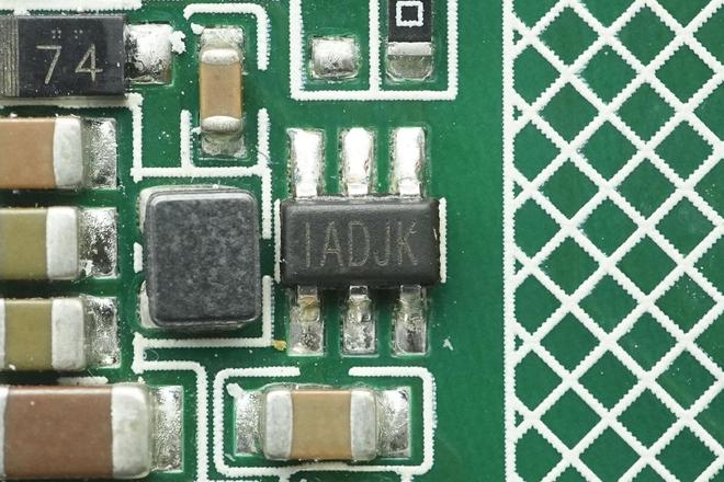 碳化硅方案设计长城3000W铂金牌服务器电源拆解(图4)